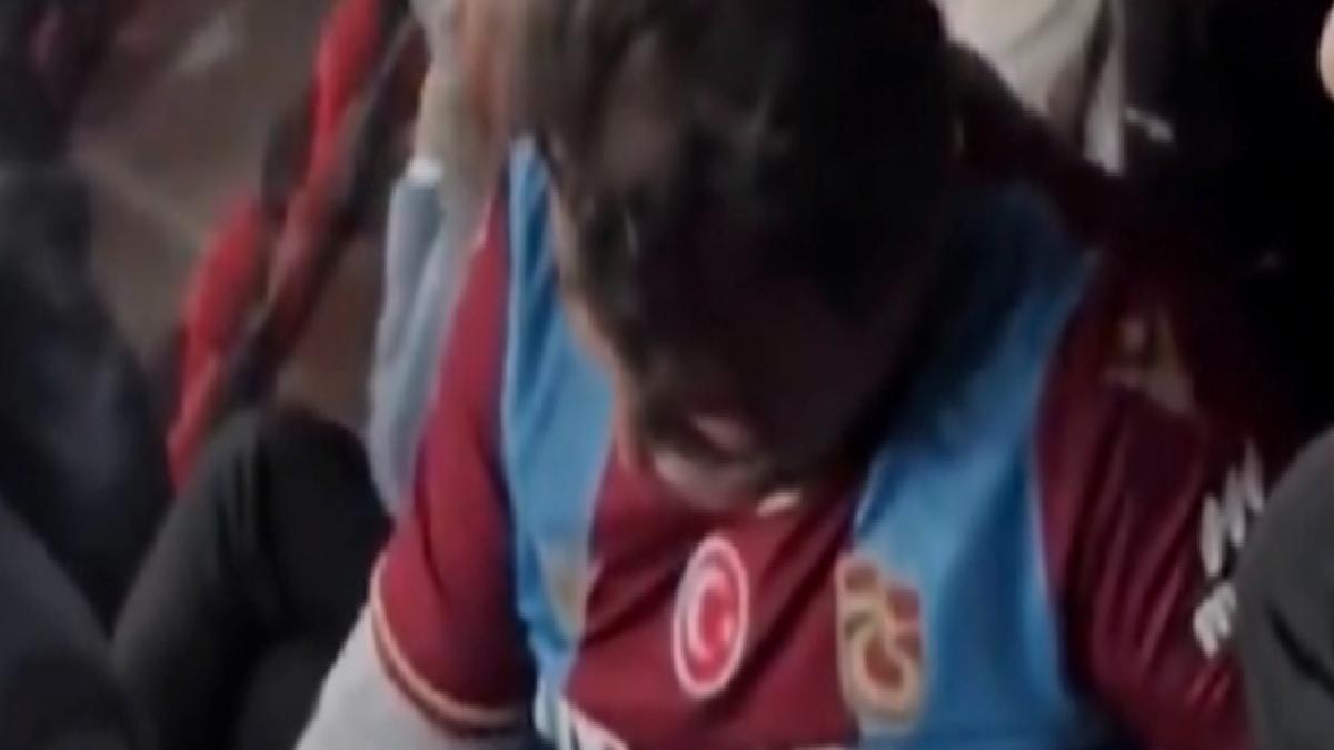 Trabzonspor taraftarı kaçan kupa sonrası gözyaşlarına boğuldu