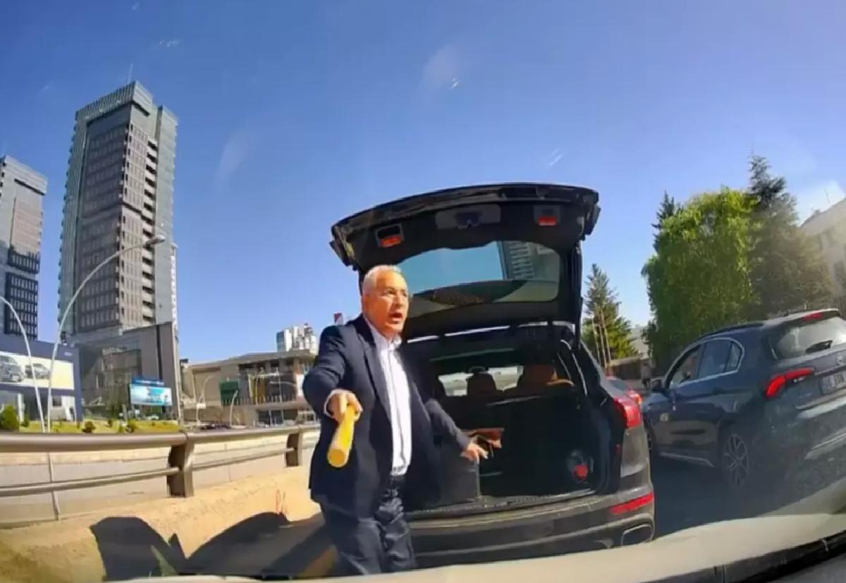 Trafik Tartışması Beyzbol Sopası ile Bitti