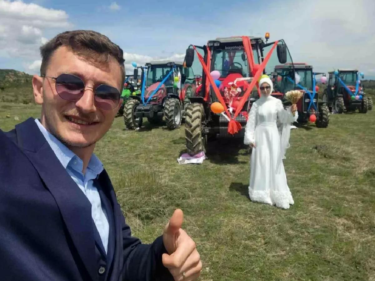 Traktörle Düğün Eğlencesi