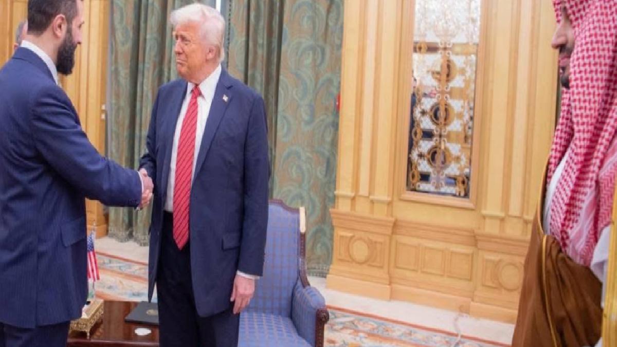 Trump-Şara görüşmesinden ilk kareler