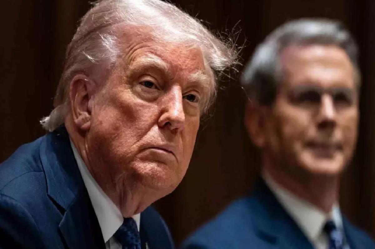 Trump, Waltz’ı BM Temsilcisi Adayı Gösterdi