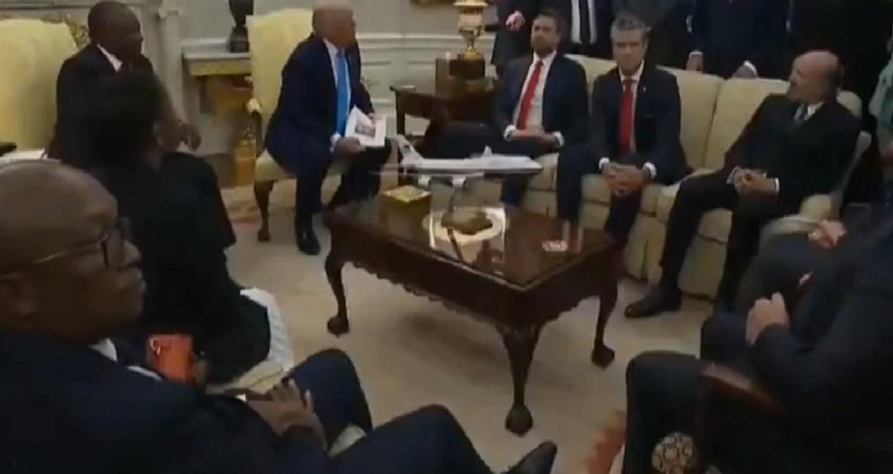 Trump’ı çıldırtan soru! Gazeteciyi salondan kovdu