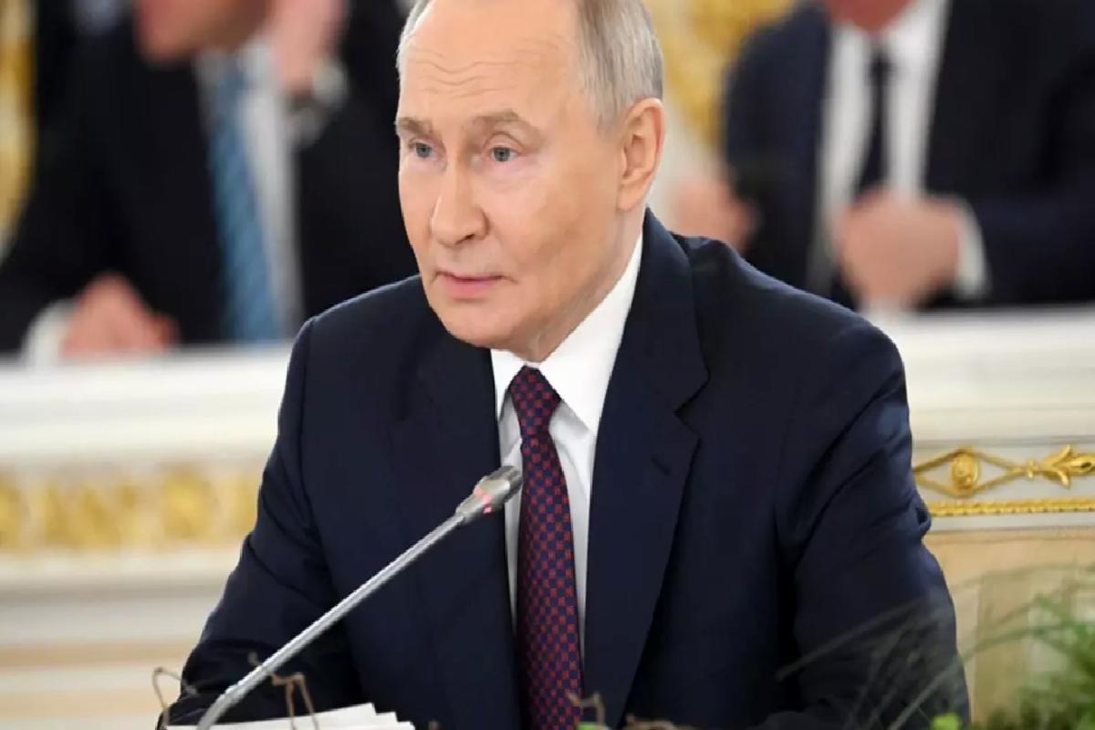 Trump’la görüşen Putin’den açıklama: Anlaşma sağlanırsa ateşkes mümkün. İki tarafa da uyacak tavizler verilmeli.