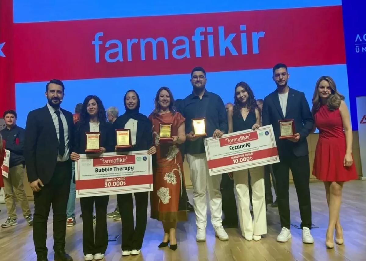 TÜ Eczacılık Fakültesi’ne Ödül