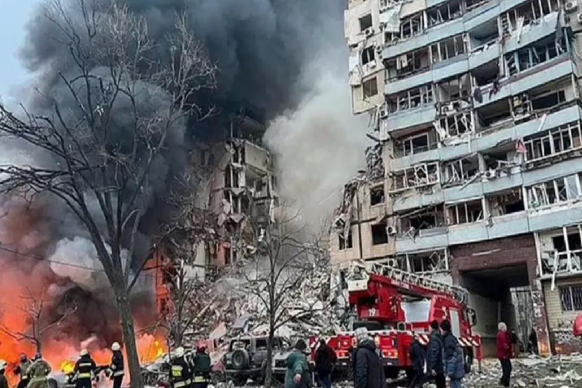 Tüm gözler müzakerelere çevrilmişken Rusya Ukrayna’da iki yerleşim yerini ele geçirdi