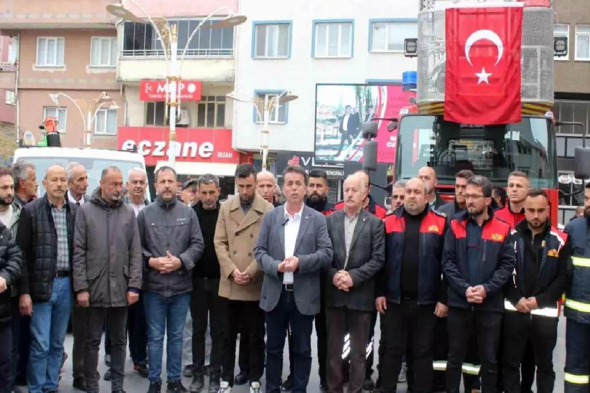 Türkeli Belediyesi’ne İtfaiye Aracı ve İlaçlama Makinesi Teslim Edildi