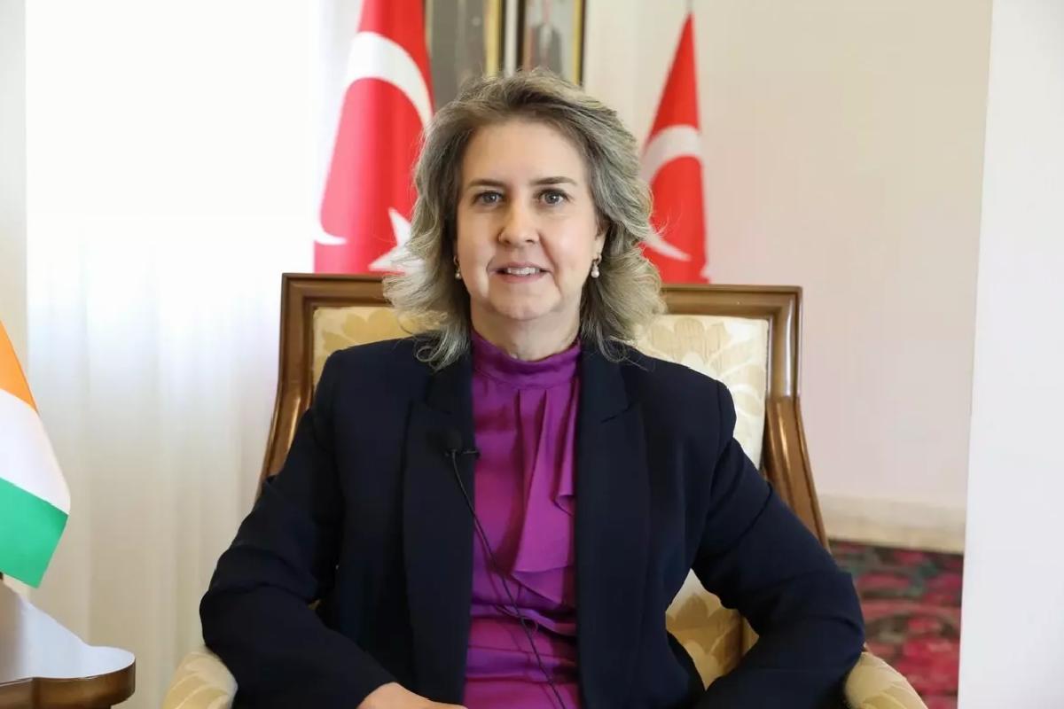 Türkiye’nin Abidjan Büyükelçisi Erdoğan Barım: “Ülkemiz, Fildişi Sahili’ne eşlik edecek güce sahip”