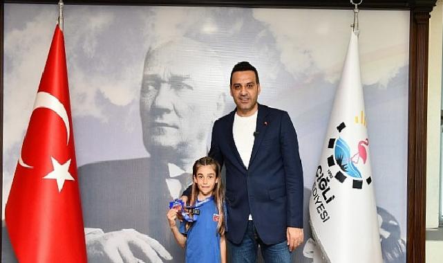 Türkiye’nin En Hızlısı Güneş’e Çiğli Belediye Başkanı Yıldız’dan destek