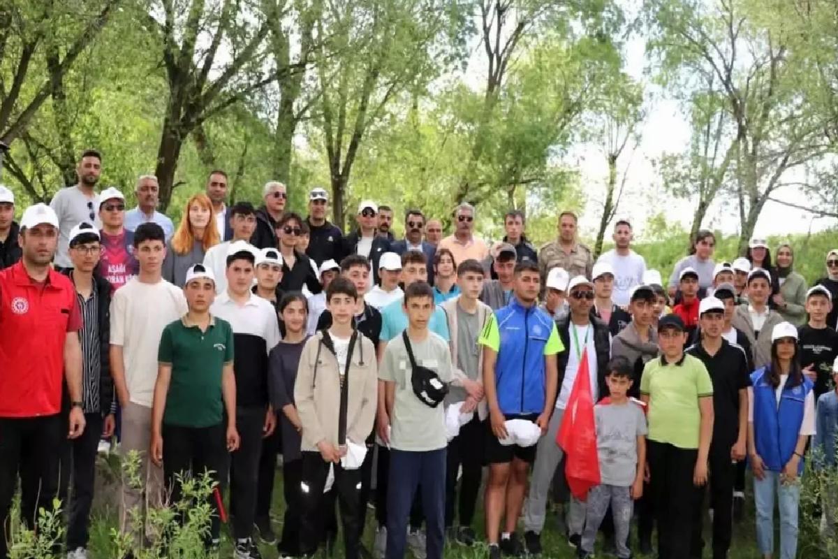 Tutak’ta Gençlik Haftası Bisiklet Turu Düzenlendi