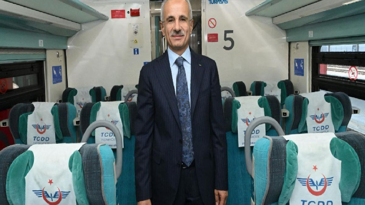 Ulaştırma Bakanlığı’ndan İstanbul’un raylı sistem ağına iki hat daha