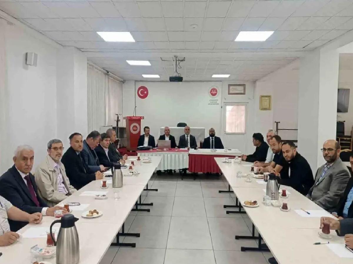 Umre İçin İstişare Toplantısı Düzenlendi