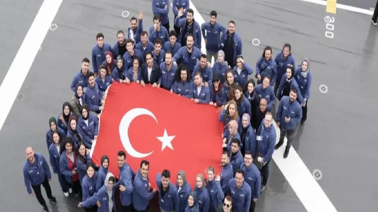 Üniversiteli Gençler, TCG Anadolu ile 19 Mayıs Yolculuğunda