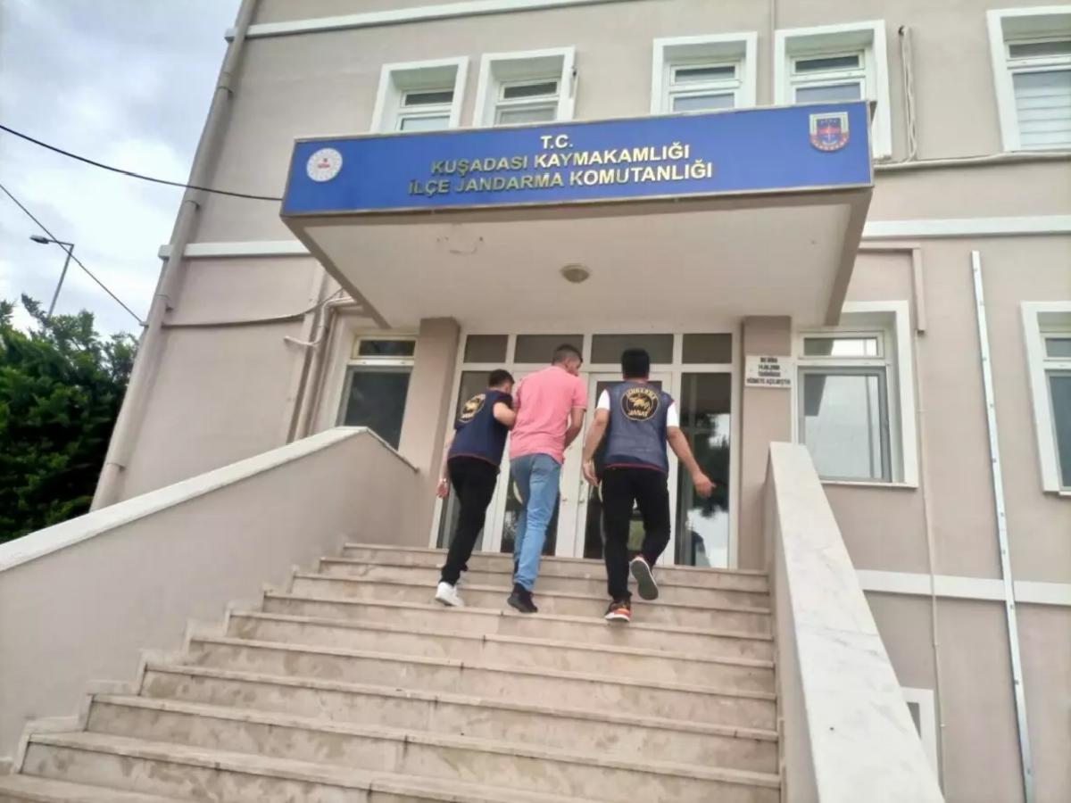 Uyuşturucu Kaçakçısı Kuşadası’nda Yakalandı