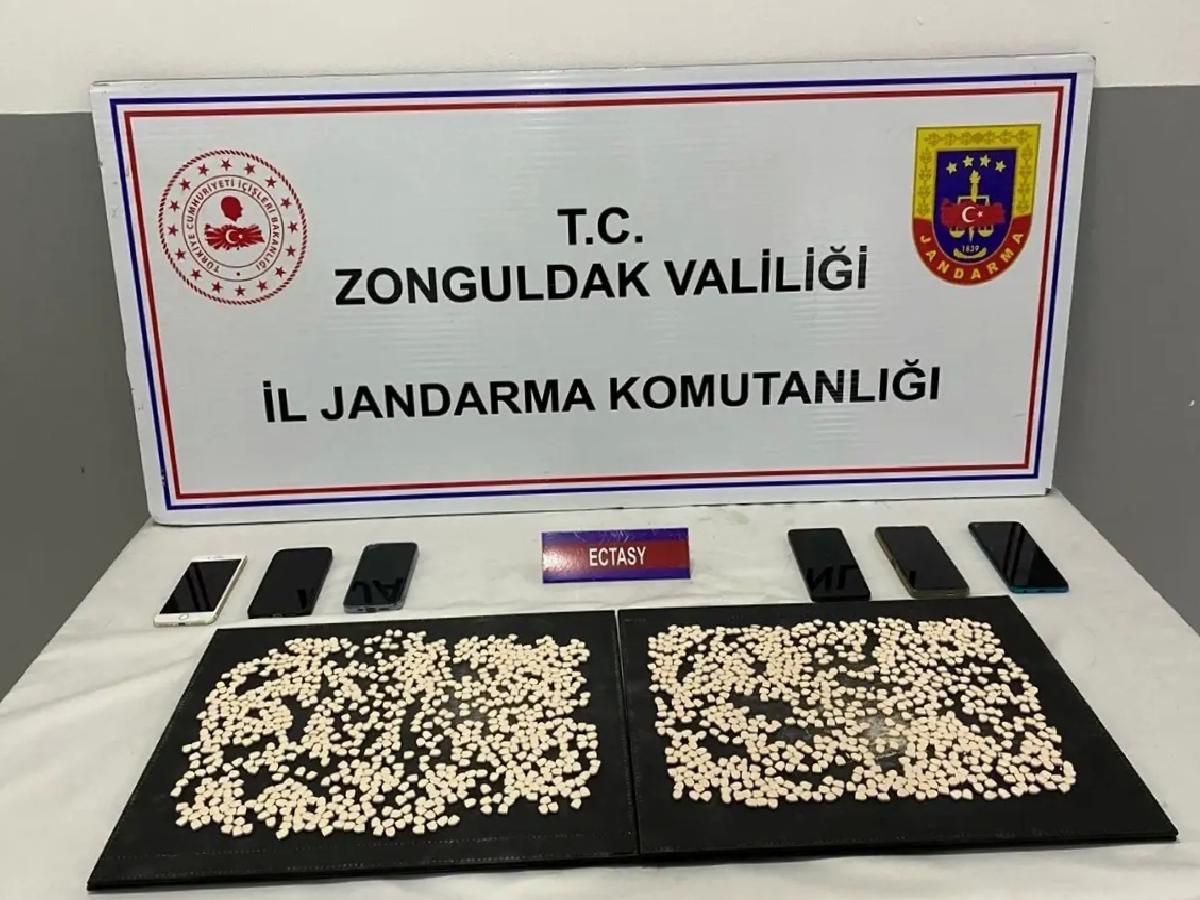 Uyuşturucu Operasyonunda 4 Tutuklama