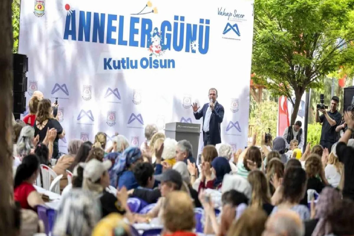 Vahap Seçer: “Kadınların aşamayacağı hiçbir engel yok”