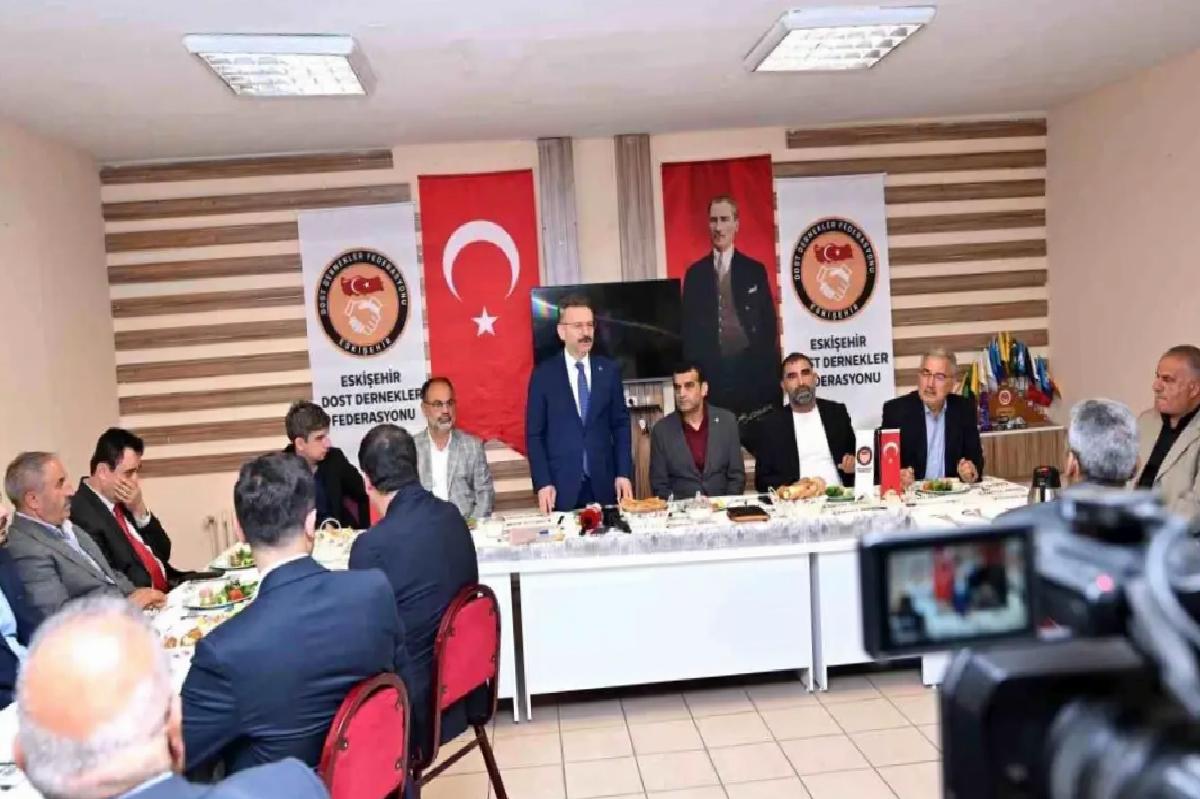 Vali Aksoy’dan Dost Dernekler Federasyonu’na Ziyaret