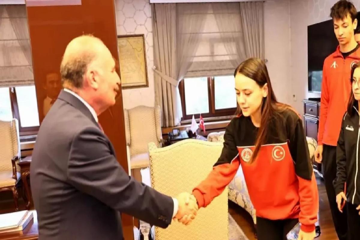 Vali Çalgan’dan Başarılı Sporculara Tebrik