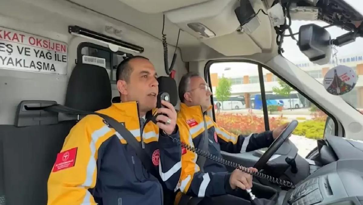 Vali Taşolar Ambulans Anonsu ile Farkındalık Yarattı