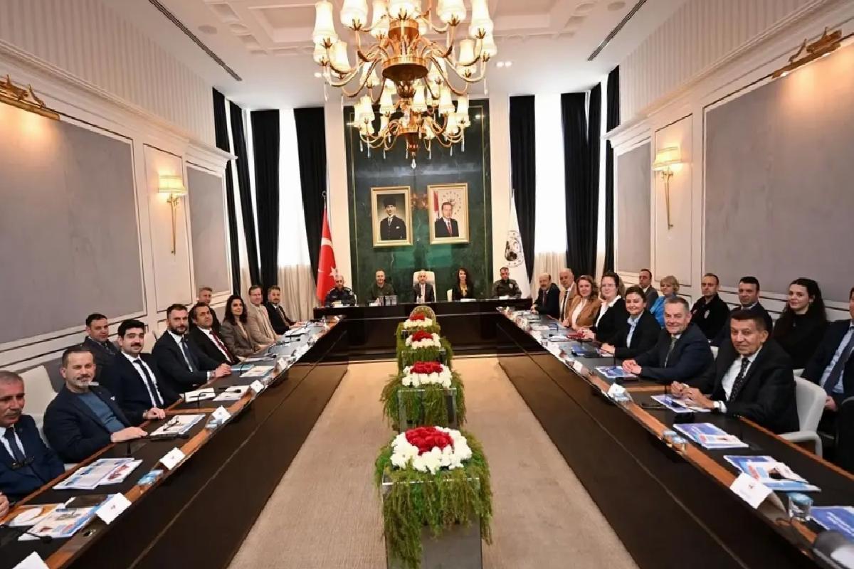 Vali Turan Engelliler Haftası’nı Kutladı