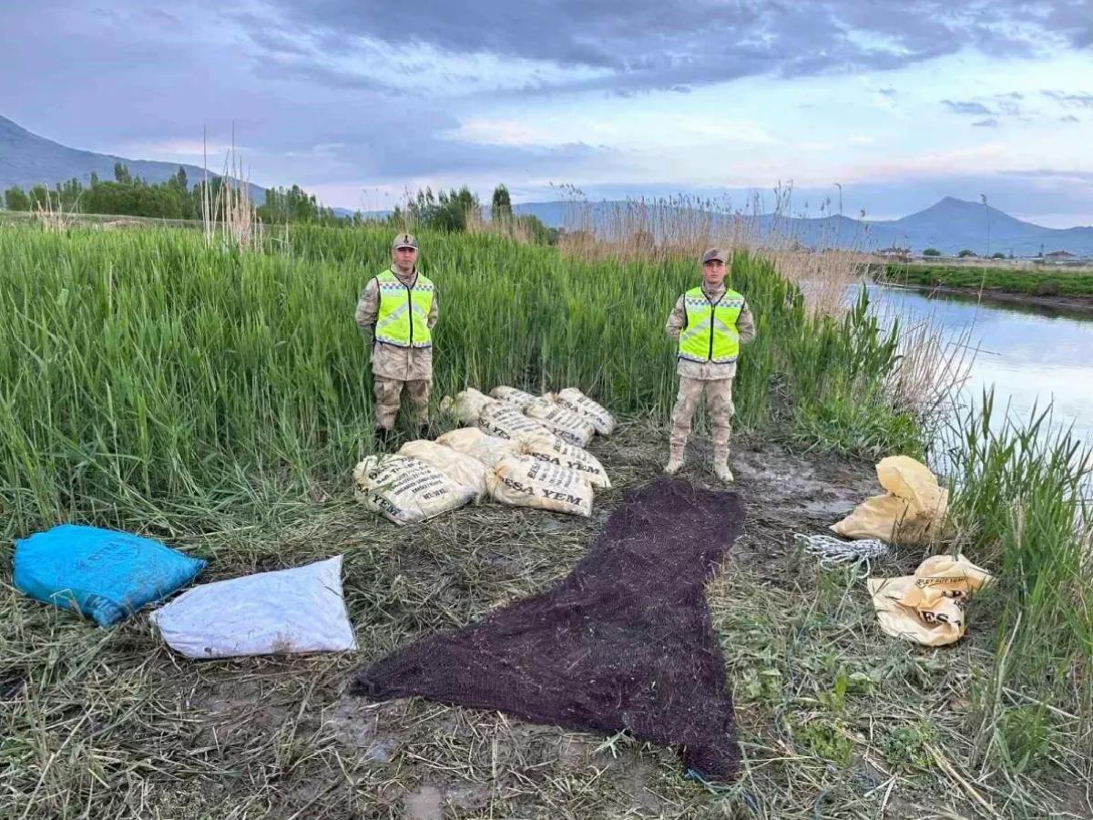 Van Gölü’nde Kaçak Avcılığa Darbe: 3.37 Ton İci Kefali Ele Geçirildi