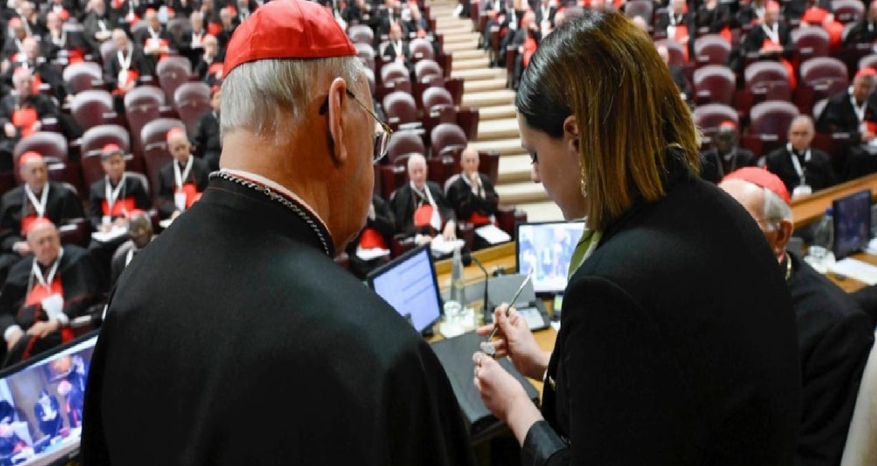 Vatikan’da yeni papa için seçim bugün başlıyor
