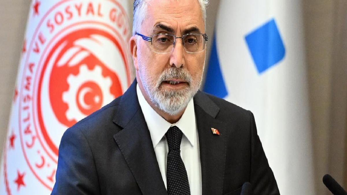 Vedat Işıkhan: İşsizlik oranı son 25 yılın en düşük seviyesinde