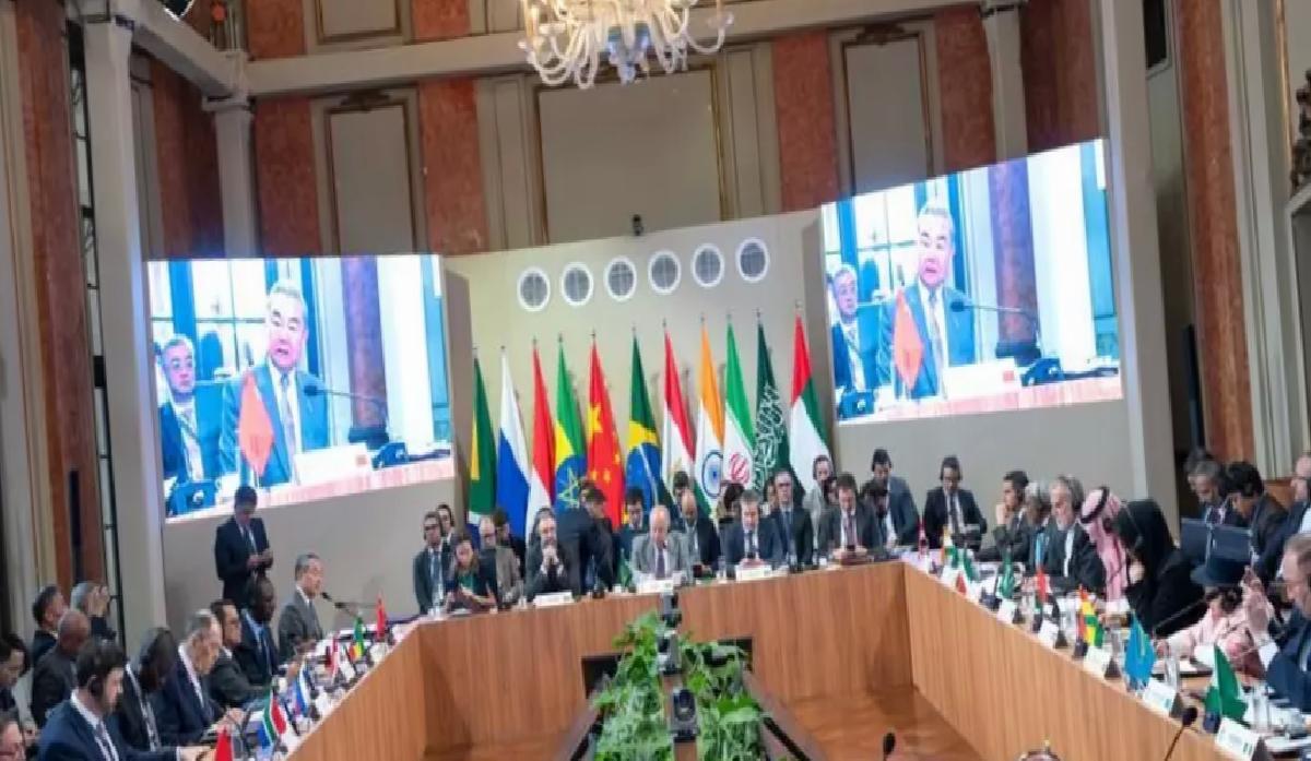 Wang Yi Brezilya’da BRICS Temasları Sürdürüyor