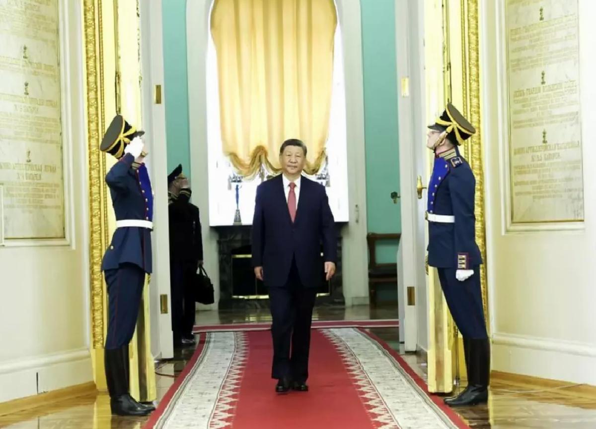 Xi Jinping Moskova’da Putin ile Bir Araya Geldi