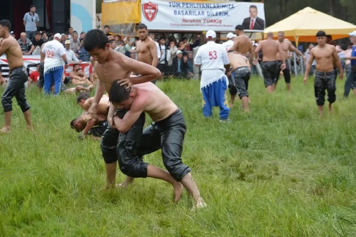 Yağlı Güreşlerin Şampiyonu Süleyman Başar