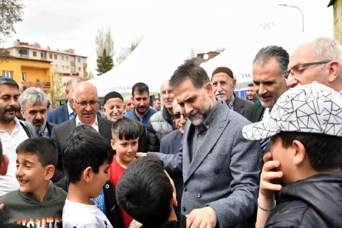 Yakutiye Belediye Başkanı Uçar, Mahallede Vatandaşlarla Buluştu