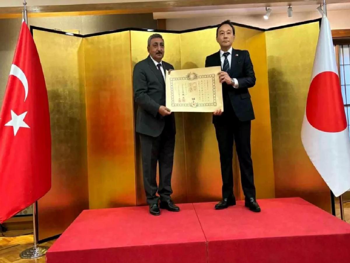 Yalçın Mumcu’ya Japonya İmparatorluk Nişanı