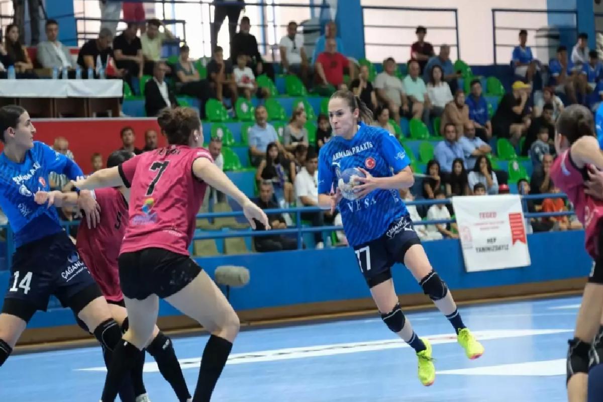 Yalıkavakspor, Finalde Öne Geçti