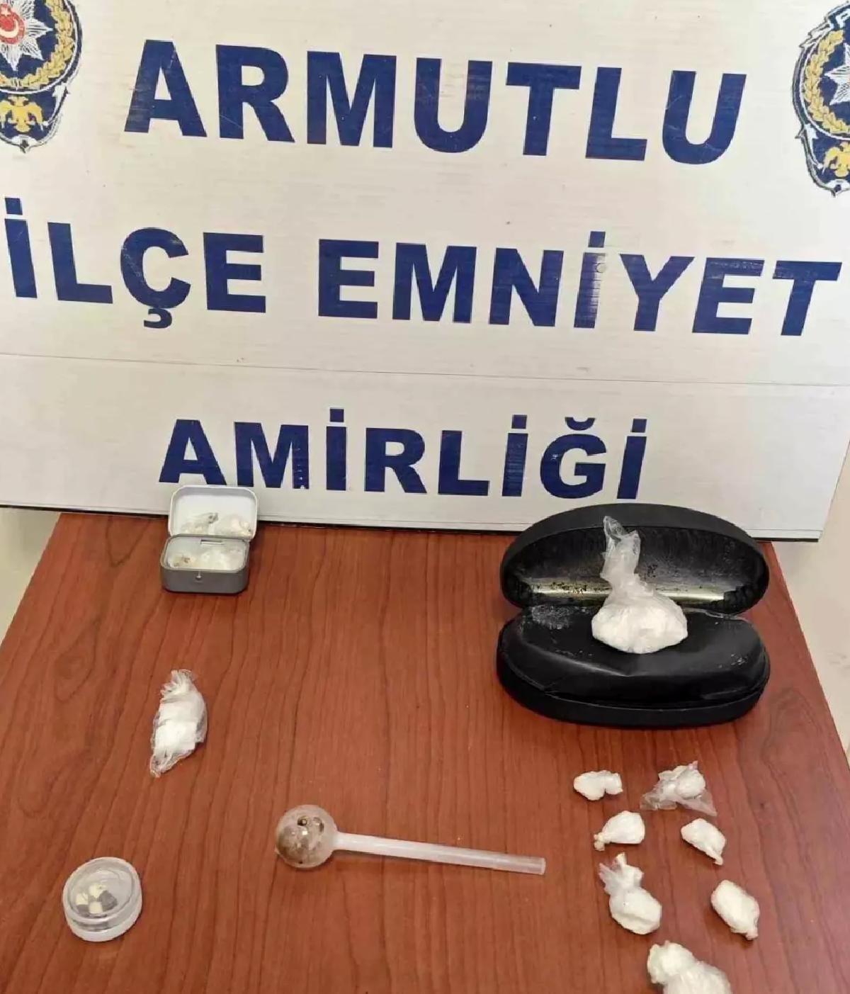 Yalova’da Uyuşturucu Operasyonu: 2 Tutuklama