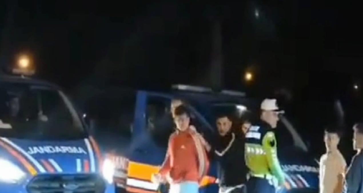 Yarış hazırlığındaki motosikletlilere jandarma baskını