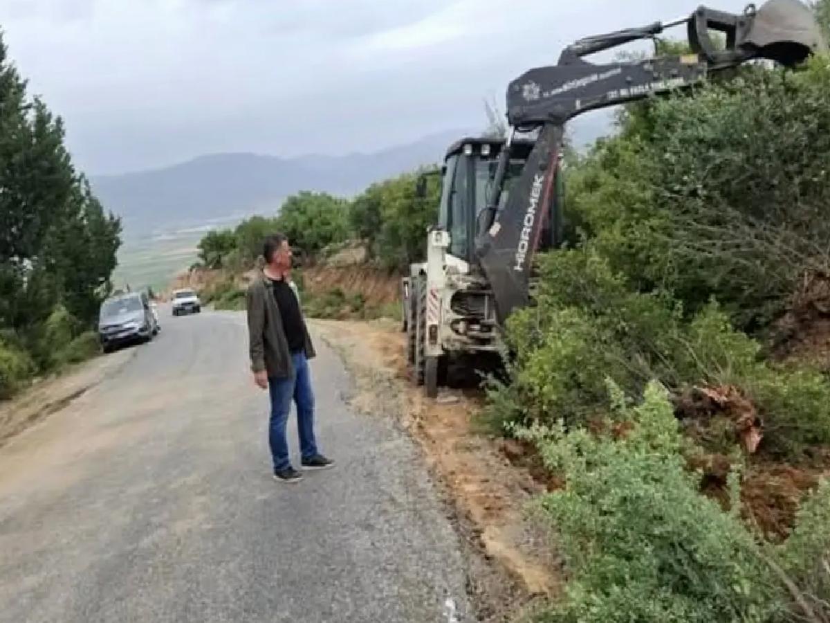 Yenipazar’da Yol Genişletme Çalışmaları Hızla Devam Ediyor