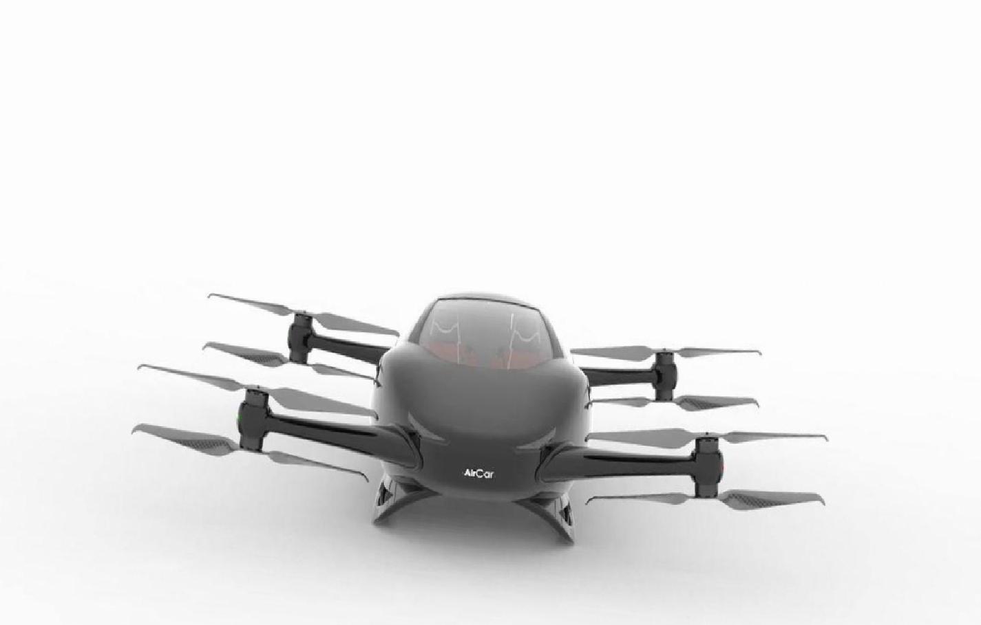 Yerli uçan araba AirCar ilk insanlı uçuşunu başarıyla tamamladı!
