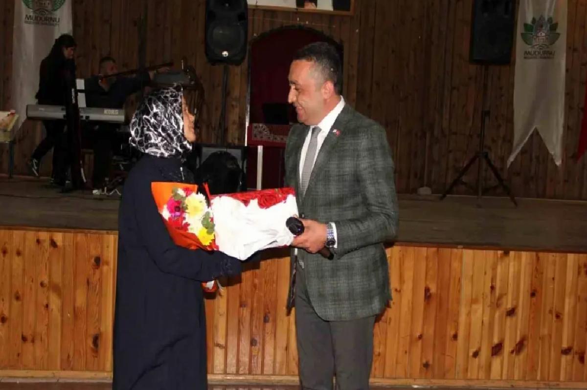 Yılın Annesi: Fatma Kahraman’a Duygusal Ödül