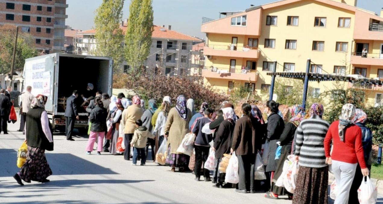 ‘Yoksulluğun, ekonomik krizin nedeni Erdoğan’