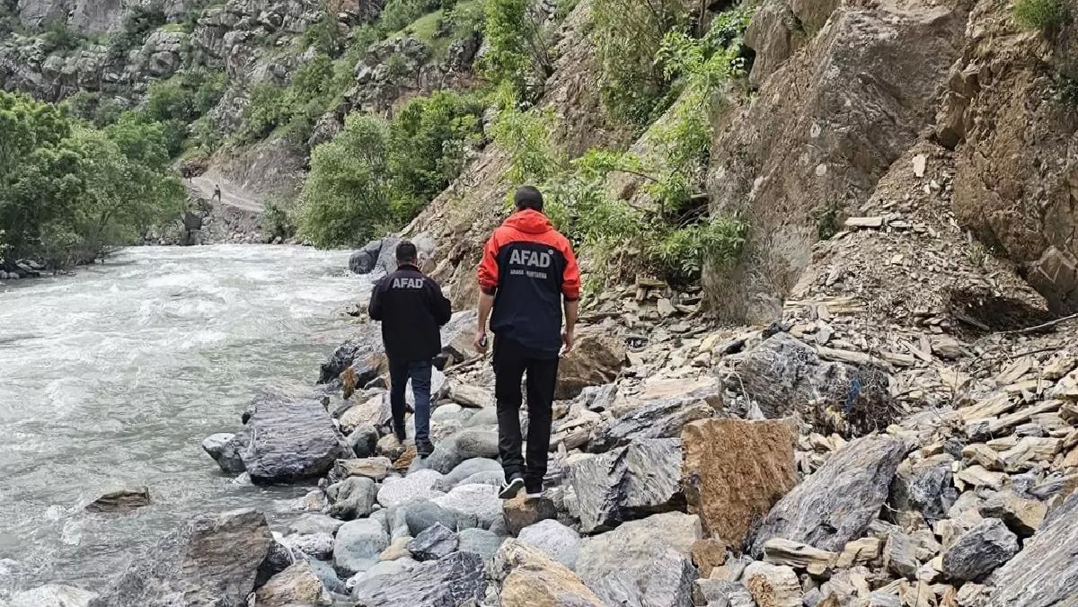 Yüksekova’da Kaybolan Genç İçin Arama Başlatıldı