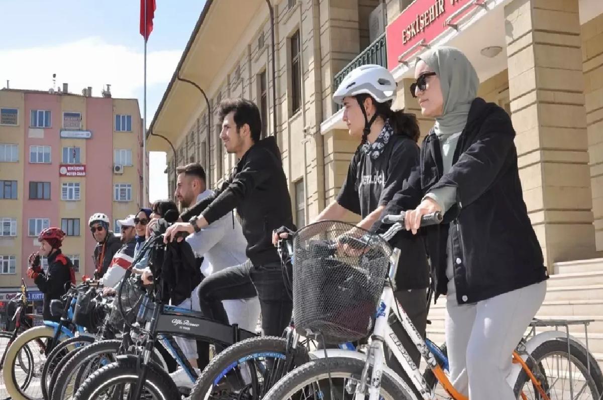 Yunus Emre Hoşgörü Bisiklet Turu Düzenlendi