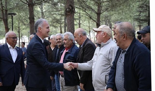 Yunus Emre Mahallesi Sordu Başkan Alper Taban Cevapladı