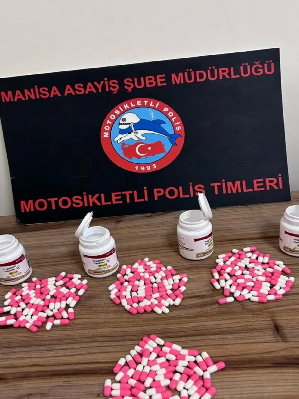 Yunusemre’de Sentetik Ecza Hapı Bulunan Şüpheli Tutuklandı