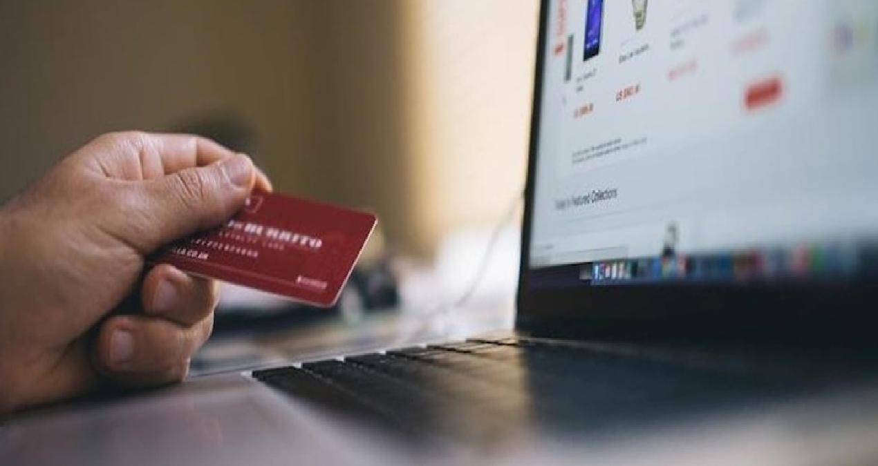 Yurt dışından alışveriş yaparken dikkat! Hem banka hem de kişisel verileriniz kaydediliyor