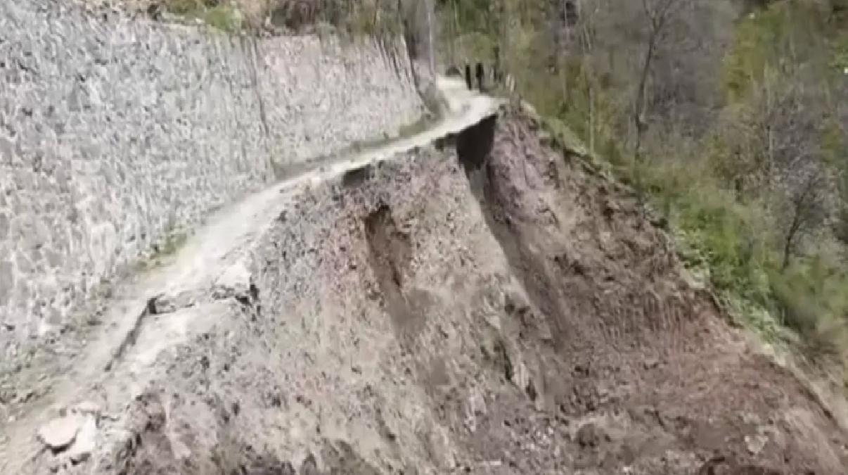 Yusufeli’nde Heyelan: Çalışanlar Son Anda Kurtuldu