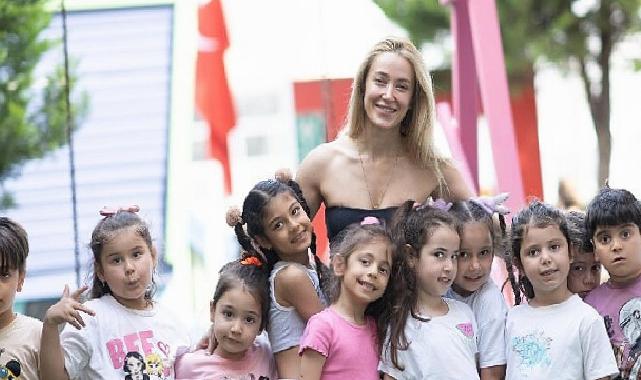 Yuvamız İzmir’de anneleri mutlu eden etkinlikler
