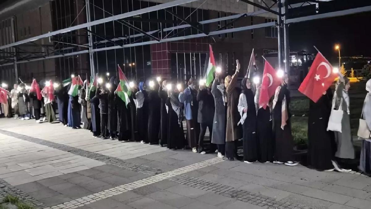 YYÜ’den Gazze’ye Destek Yürüyüşü