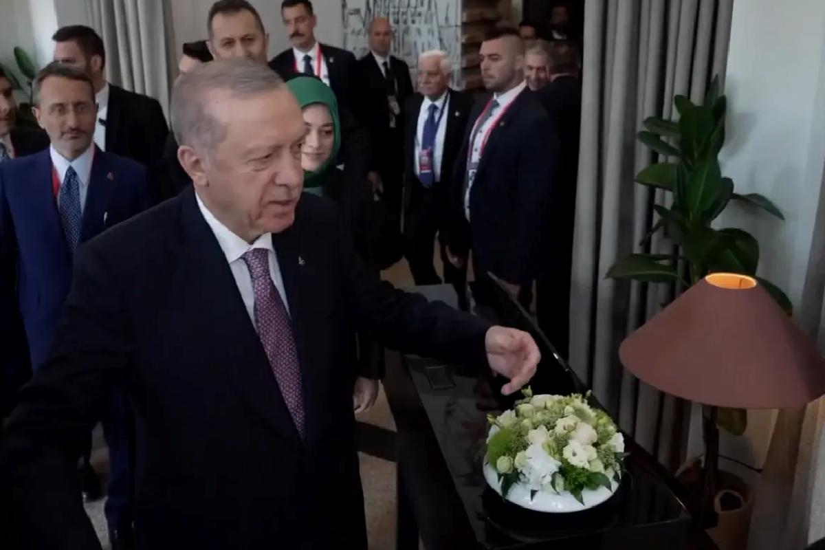 Zirveye damga vuran an! Erdoğan, karşısında görünce dayanamadı: Gel bir sarılayım sana
